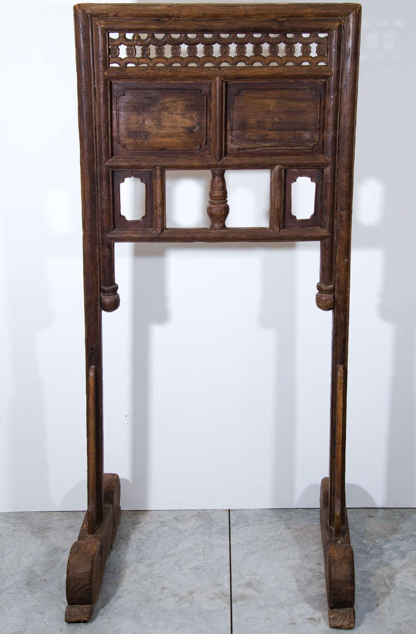 Chinese Antique Garment Stand For Sale