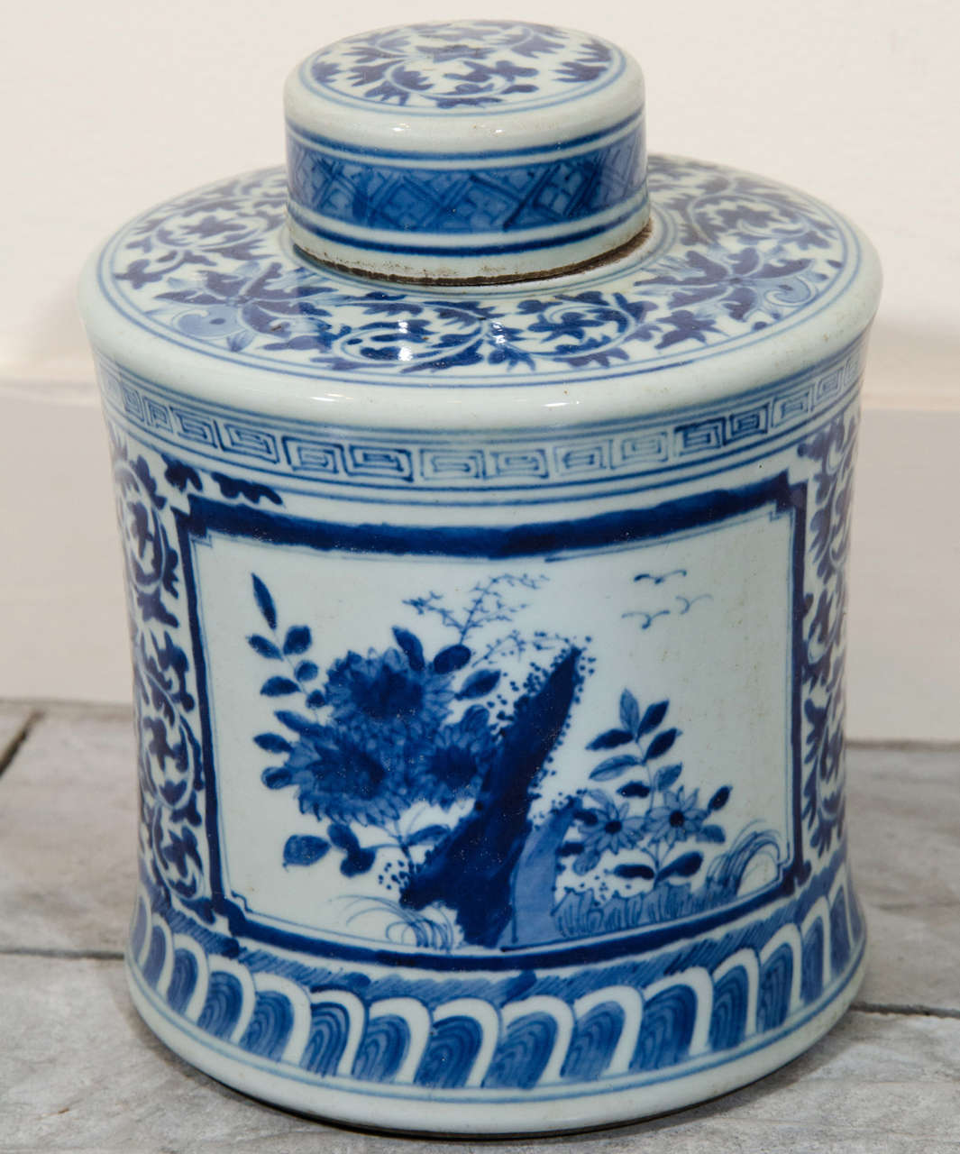 A graceful antique Chinese porcelain tea jar with beautiful floral images.  From Shanxi Province, c. 1880.
CR682
abhayatribeca.com