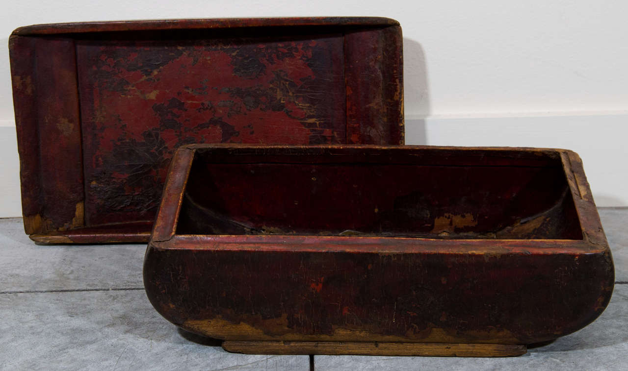 Lacquered Storage Box, c.1850 In Fair Condition For Sale In New York, NY