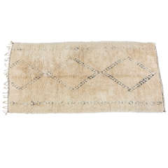 Moroccan Beni Ouarain Giant White Rug 9