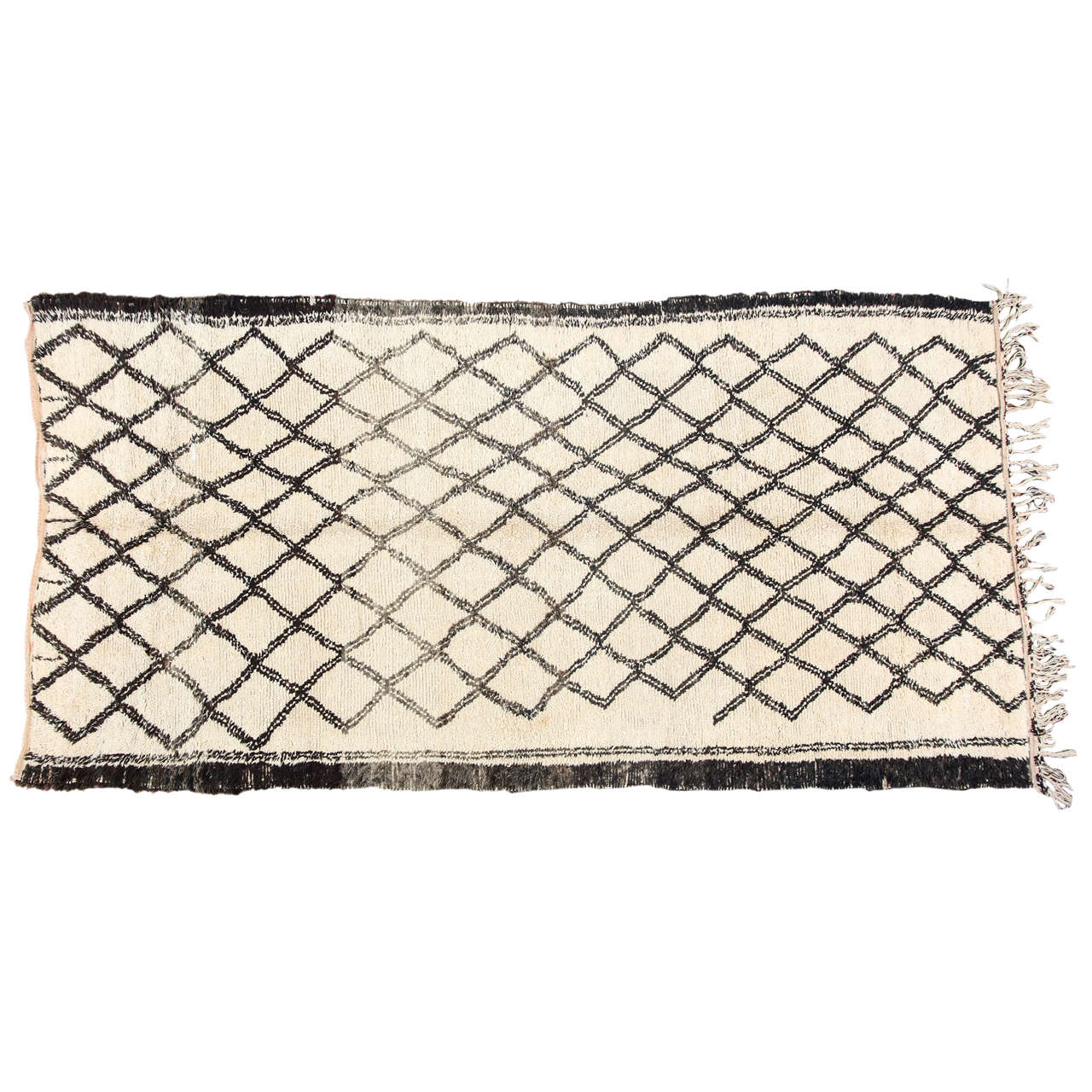 Moroccan White and Black Beni Ouarain Rug at 1stDibs black and white