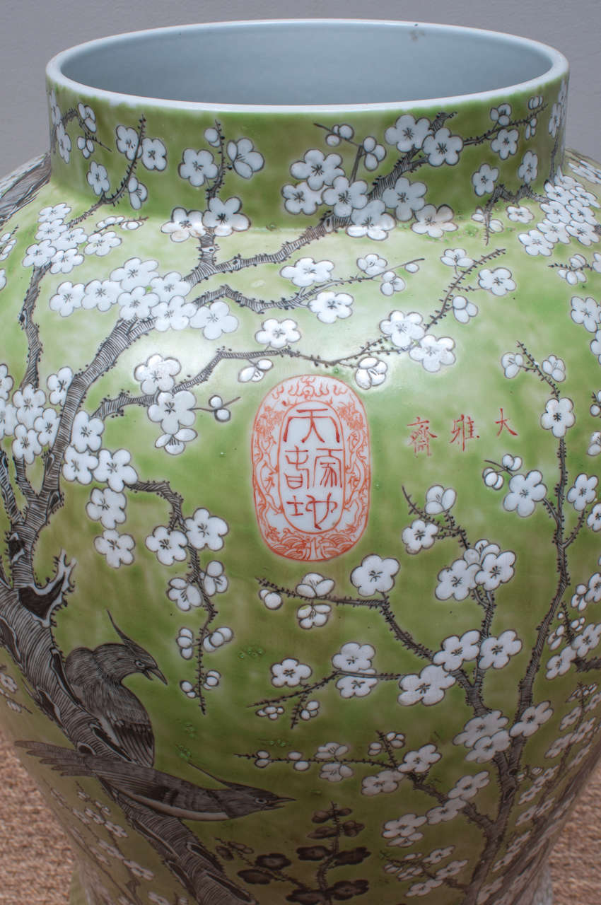 Porcelain Monumental Pair of Chinese Famille Verte Lidded Jars For Sale