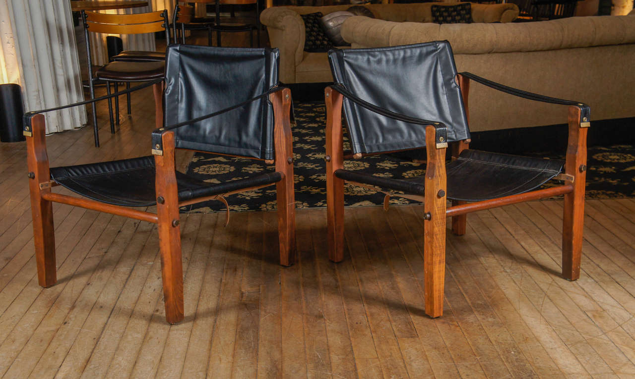 Mid-Century Modern Pair of Campaign Safari Chairs