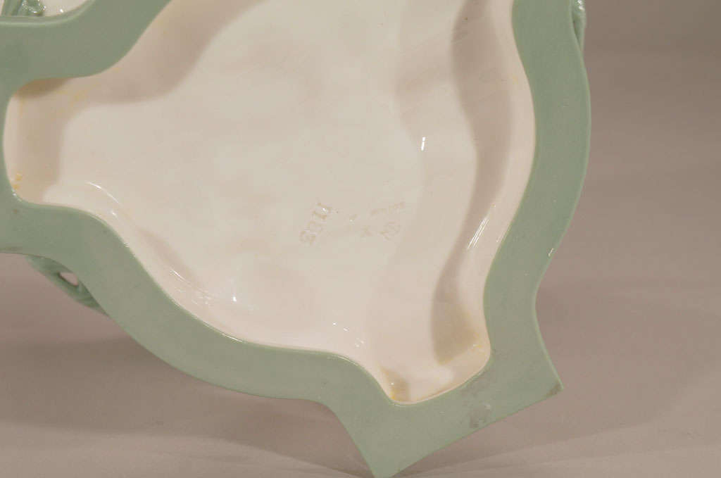 Centre de table en porcelaine figurative Minton du 19ème siècle en vente 5