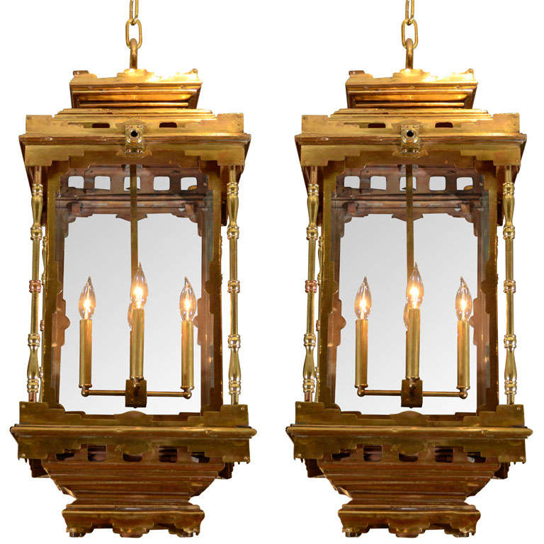 A Pair of Antique Regency Brass Hall Lanterns For Sale