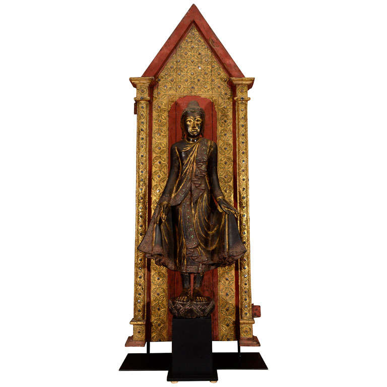 Standing Mandalay Buddha in Royal Attire