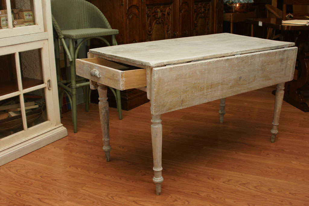 Old Pine Drop-Leaf Table