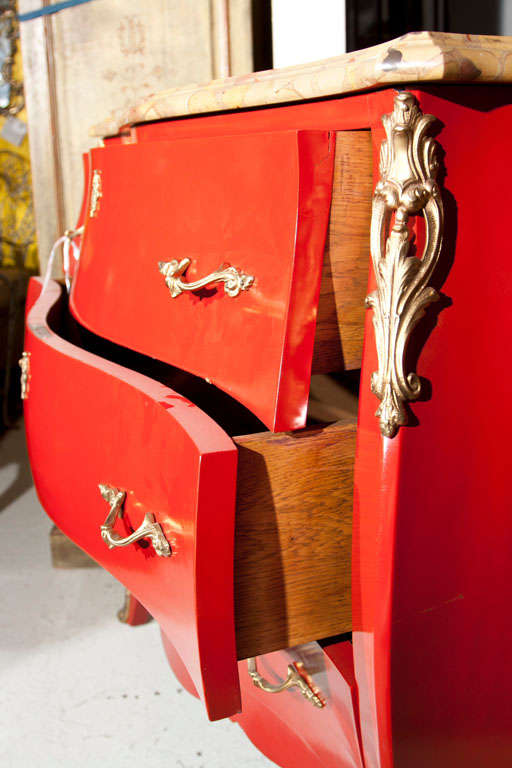 Wood Red Bombe Commode