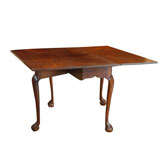 Massachusetts Chippendale 18th Century Mahogany Drop Leaf Dining Table