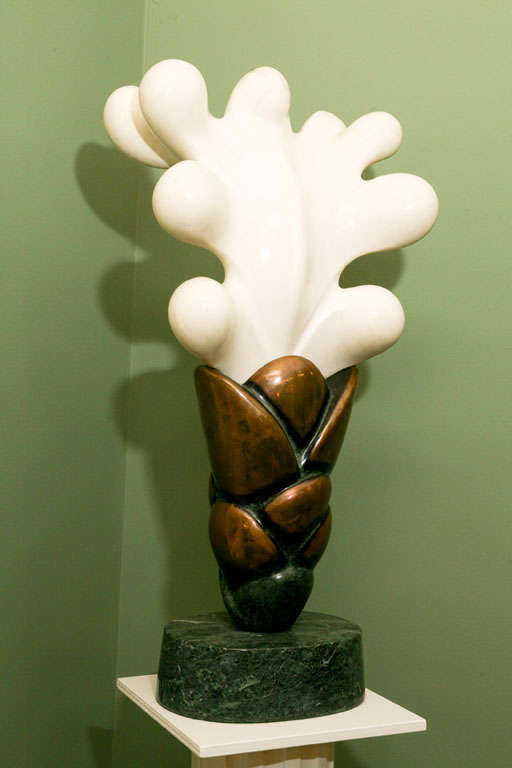 Medal winer sculpture by Hungarian-American artist Miklos Sebek. 
Titled Blossoming.