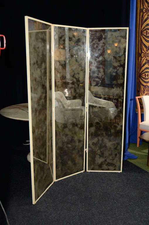 Elegant panel screen with 3 sections of gorgeous, smoked mirror, and painted metal frame.  A very chic & decorative piece.