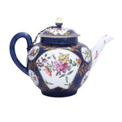 Antique Rare First Period Worcester Porcelain Powder Blue Ground teapot