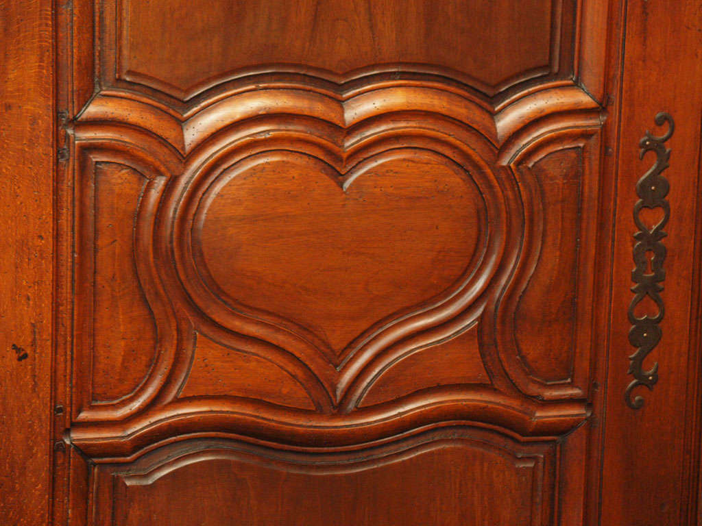 18th Century French Walnut Armoire For Sale 1