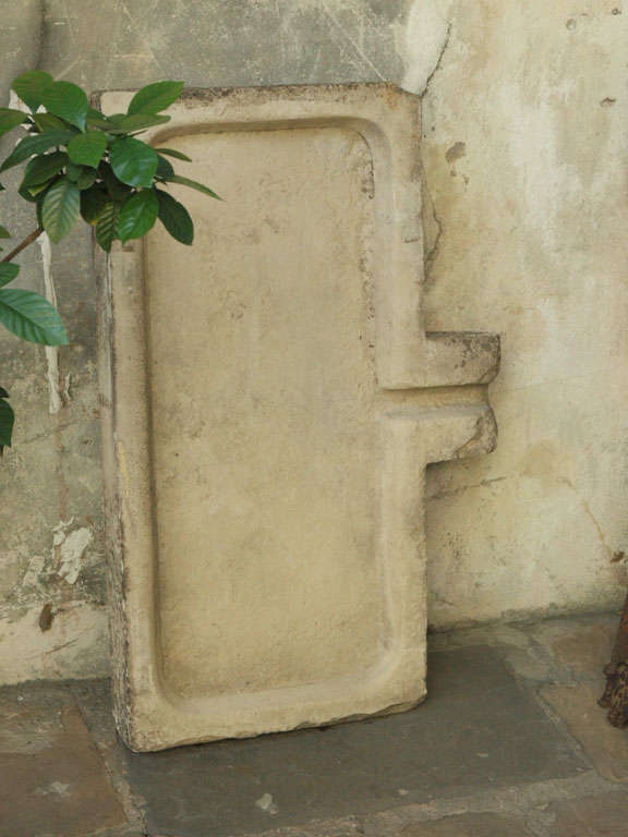 Exceptional 18th Century Stone Sink For Sale 3