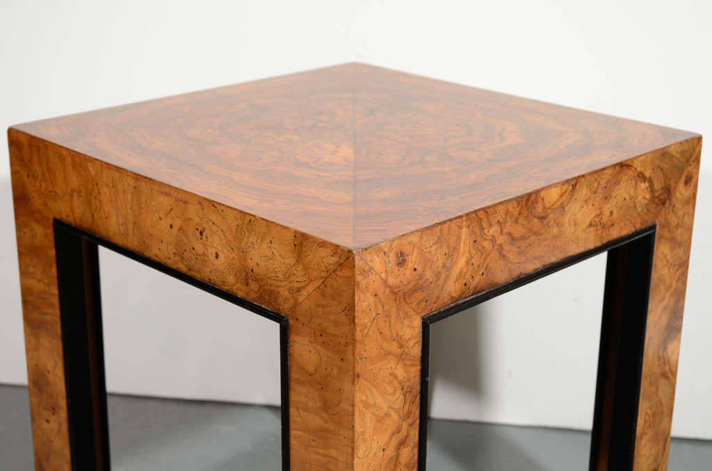 Mid-Century Modern Side Table in Burled Walnut Attributed to Milo Baughman 2