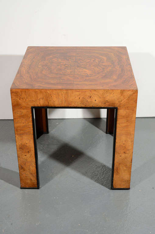 Handsome Mid-Century Modern side table in burled walnut wood with book matched patterns. The Parsons style side table features streamlined block design with black lacquered trim. Perfect scale as a drinks table or in-between pair of club chairs or