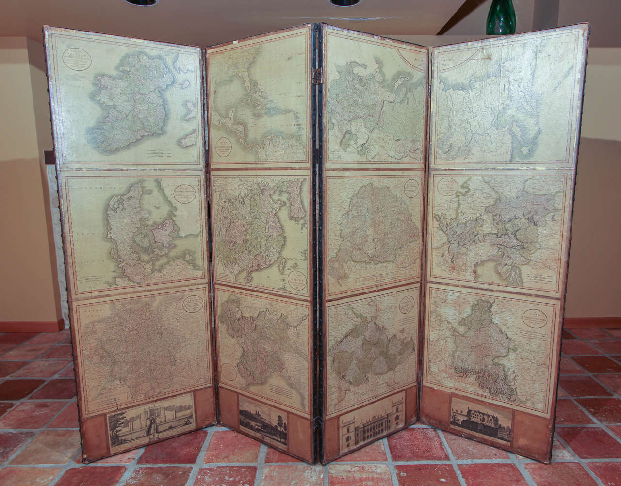 English Four Panel Screen with Maps

This is an English folding 