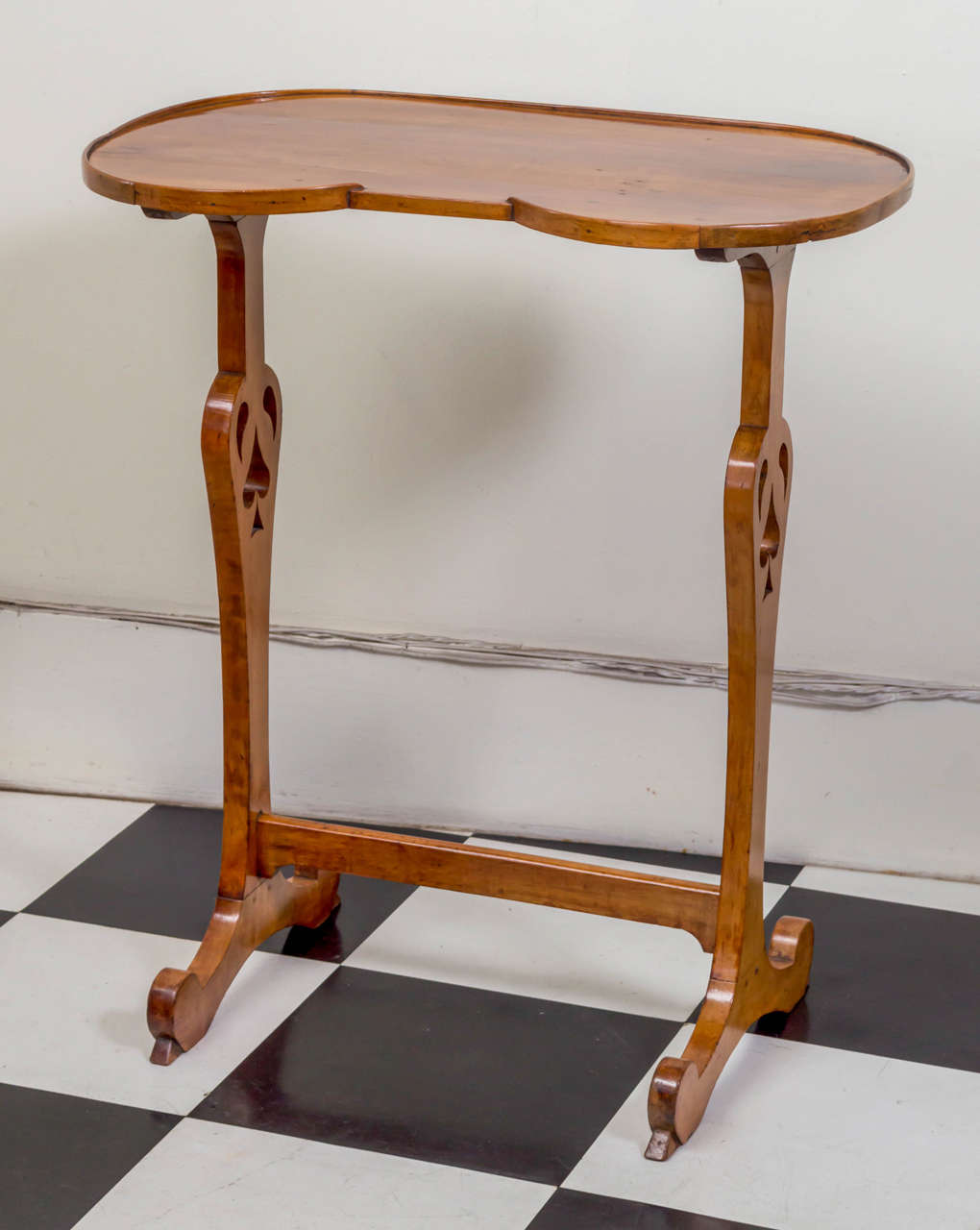 19th Century French Kidney Form Side Table In Good Condition In San Francisco, CA