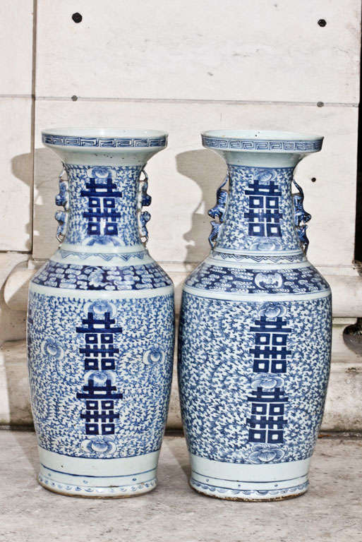 A Large Pair of Chinese Canton Blue and White Vases 2