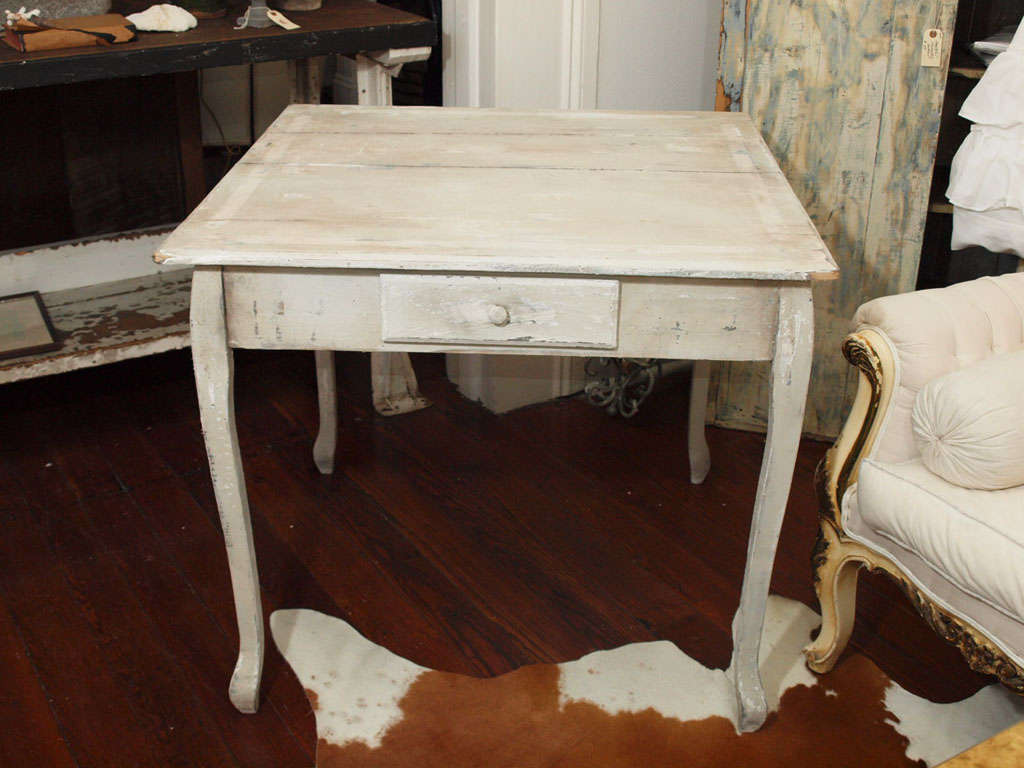 Vintage Painted Swedish Style Table 4