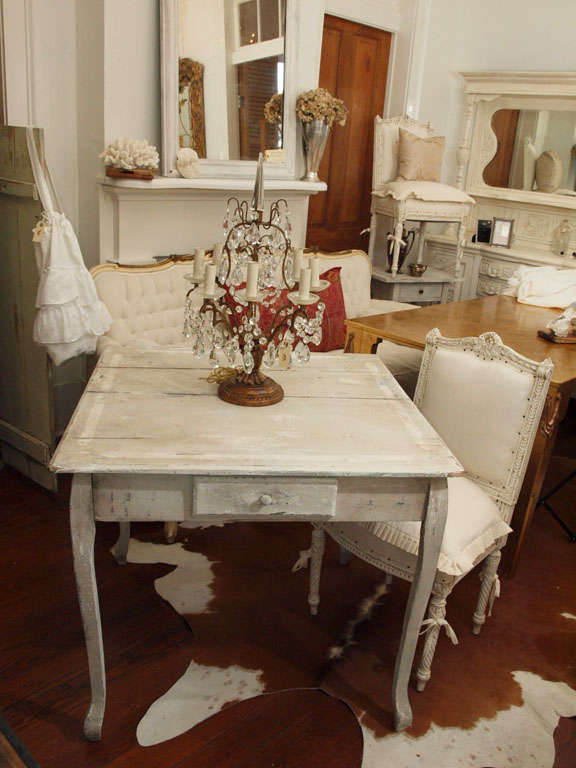 Vintage Painted Swedish Style Table 5