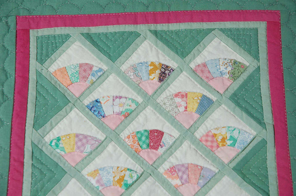 Miniature 1940s Pastel Fans Mounted Doll Quilt In Good Condition In Los Angeles, CA