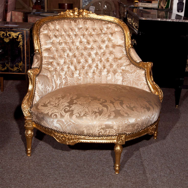 French Louis XVI Style Corner Giltwood Chair / Settee / Lounge Chair In Good Condition In Stamford, CT