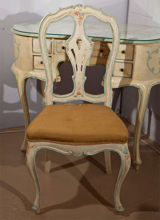 French Painted Vanity Set 4