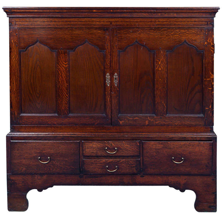 Armoire Carmarthen en chêne gallois