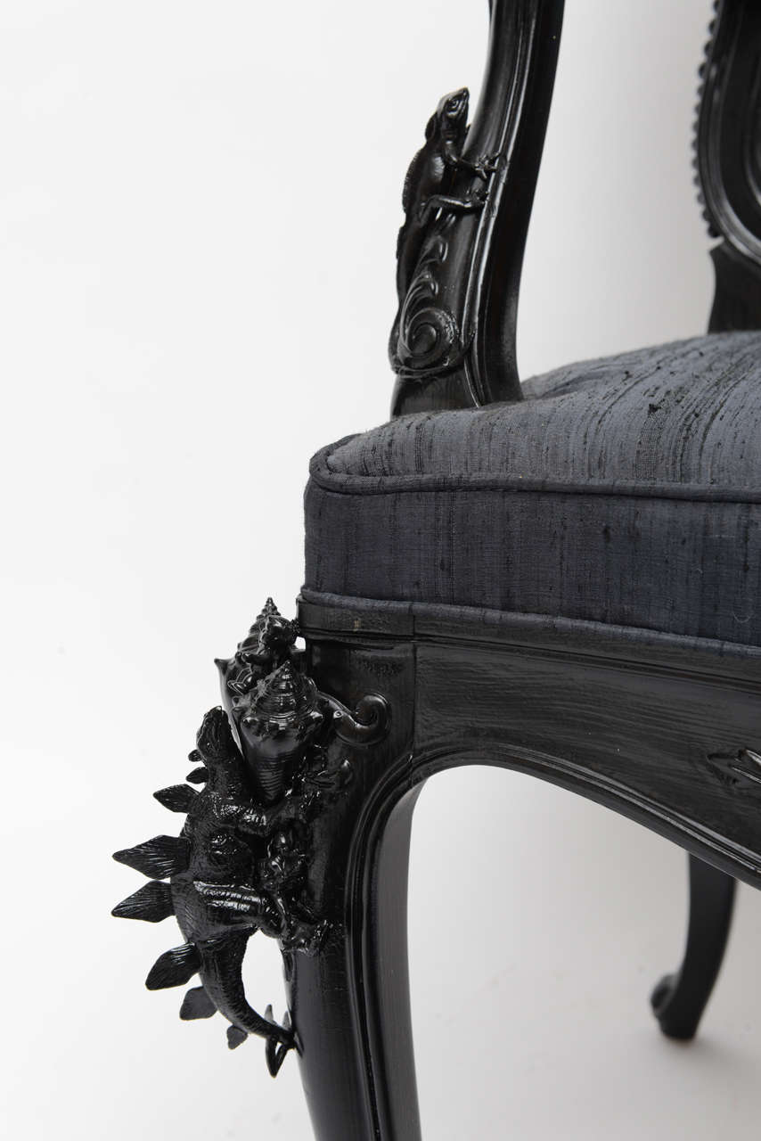 Customized vintage baroque chair 1