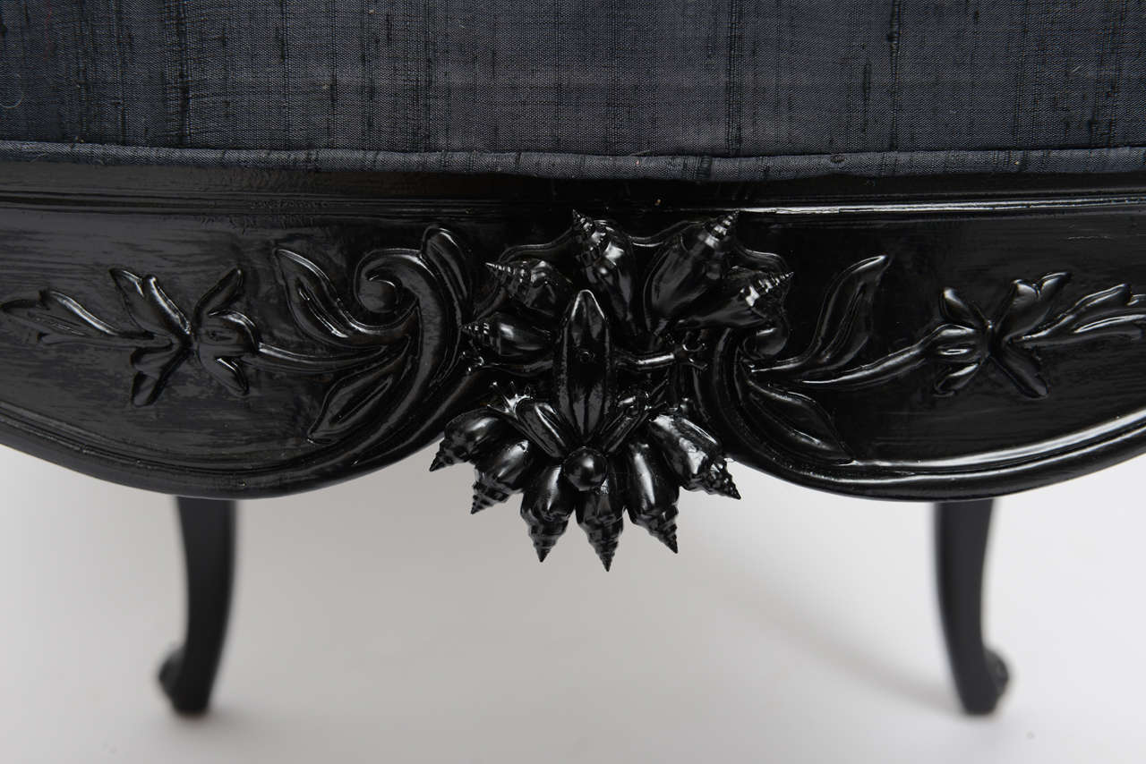 Customized vintage baroque chair 2