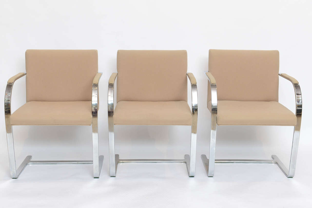 Set of six Brno chairs, Mies van der Rohe.

Perfect for any decor! Heavy!

This item is currently in our MIAMI facility. Please call or email us directly for details.