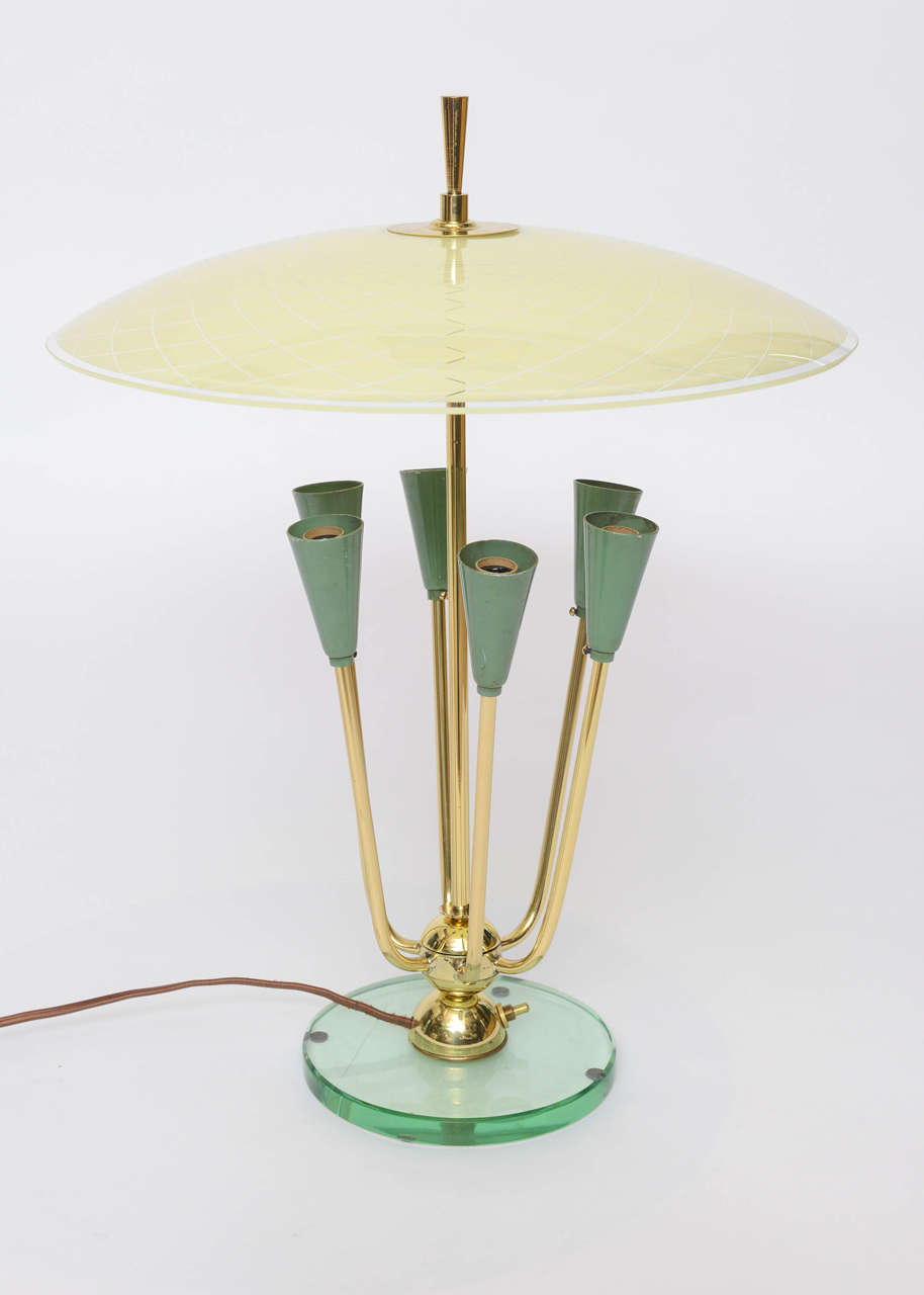Außergewöhnliche italienische Tischlampe in Anlehnung an Fontana Arte im Angebot 2