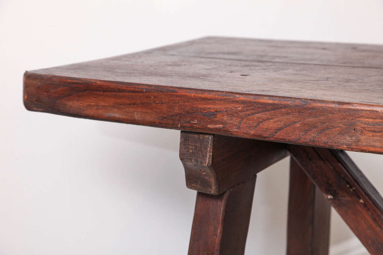 Late 18th-19th Century Walnut Table For Sale 1