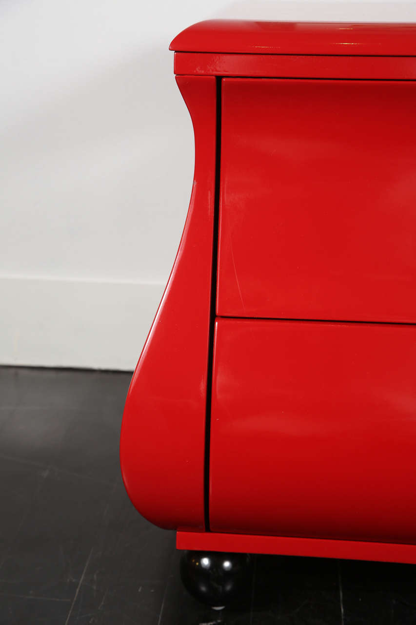 A Pair of Red Lacquered Mid-Century Nightstands 2
