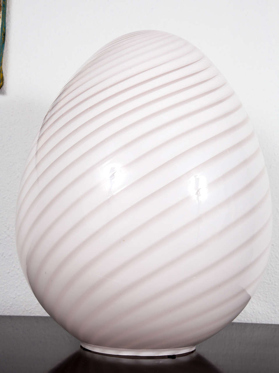 A Pair of 1970's Swirled Murano Egg Lamp For Sale 3