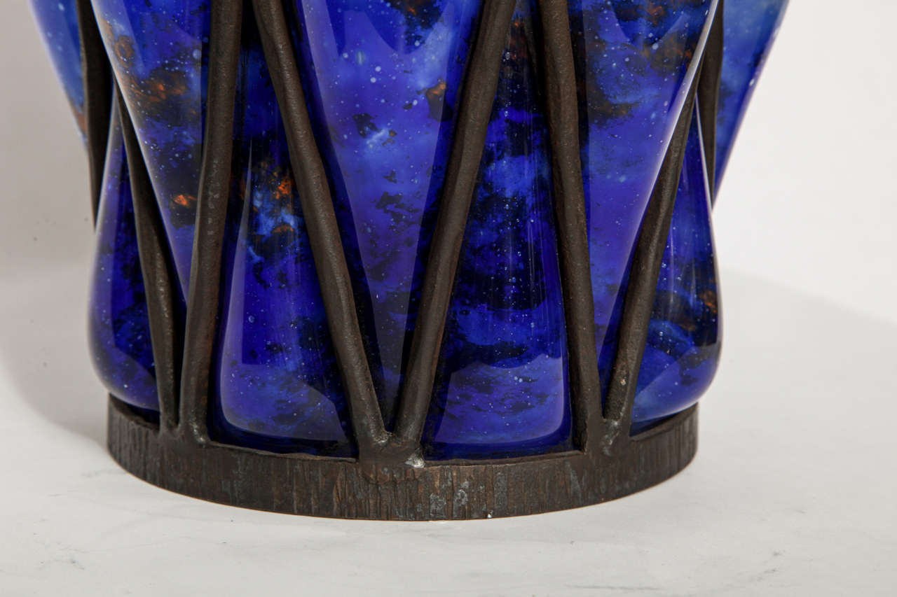 A 1930's French Art Glass Vase 5