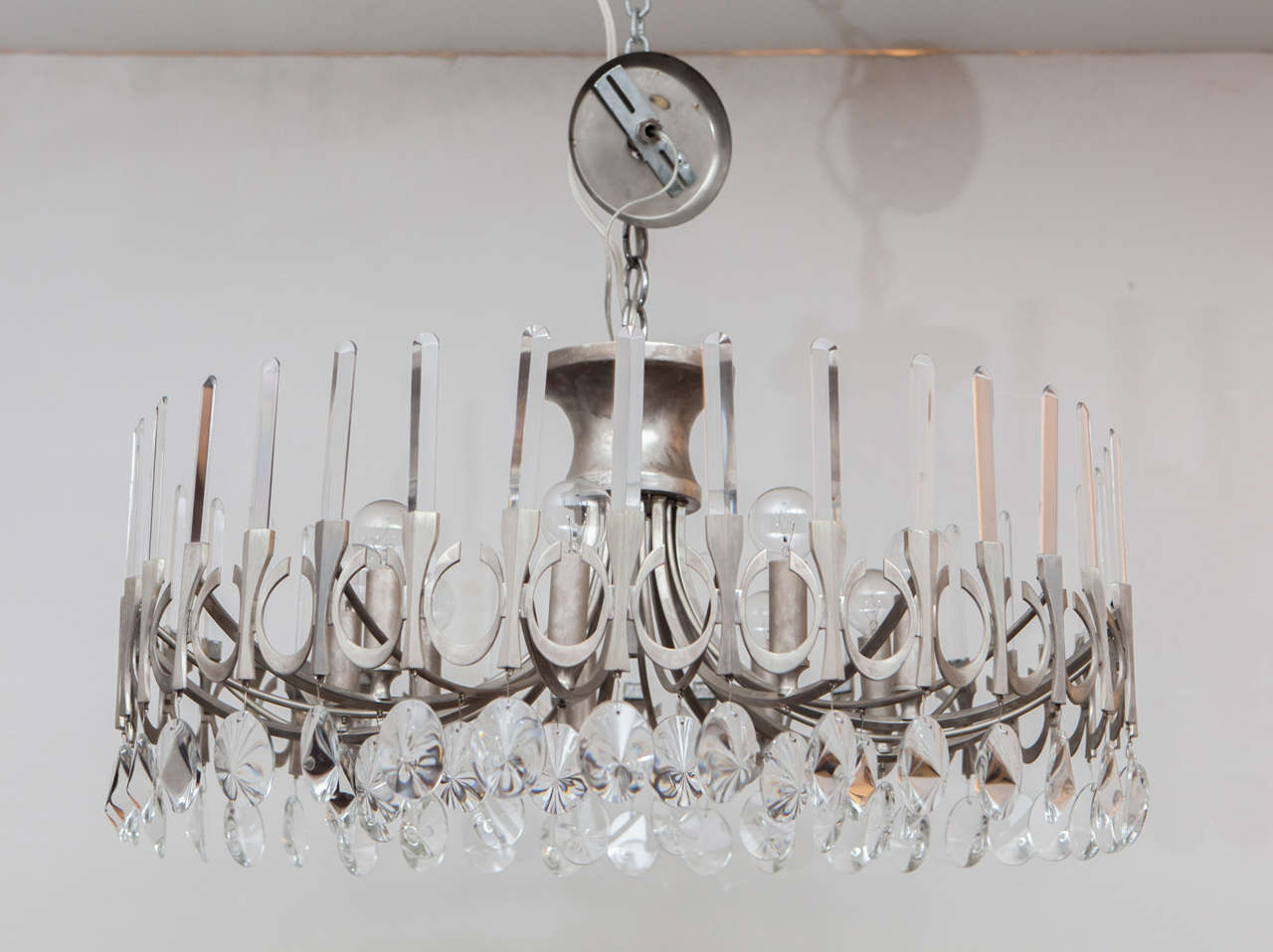 Large silver plate and crystal chandelier by Sciolari. The chandelier retains a light silver patina overall, but could be polished to a high sheen.