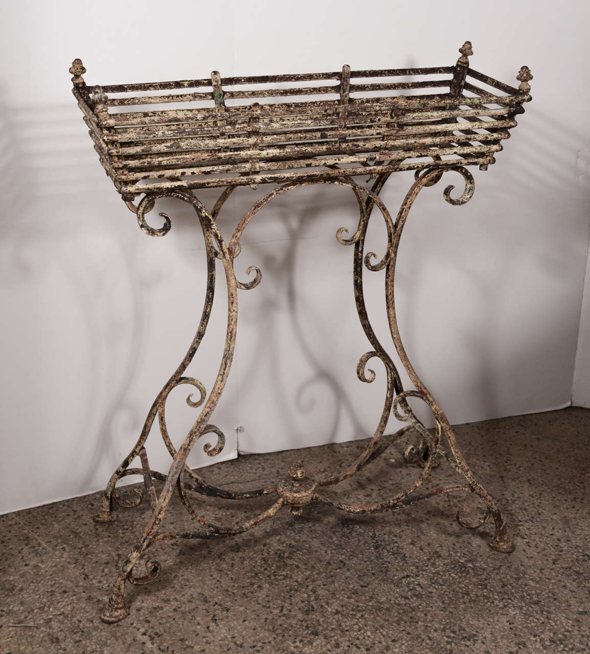 Iron jardinière from France. Manufactured by Arras.