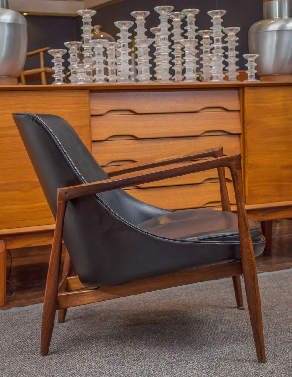 Mid-20th Century Ib Kofod-Larsen Elizabeth Lounge Chair and Ottoman For Sale