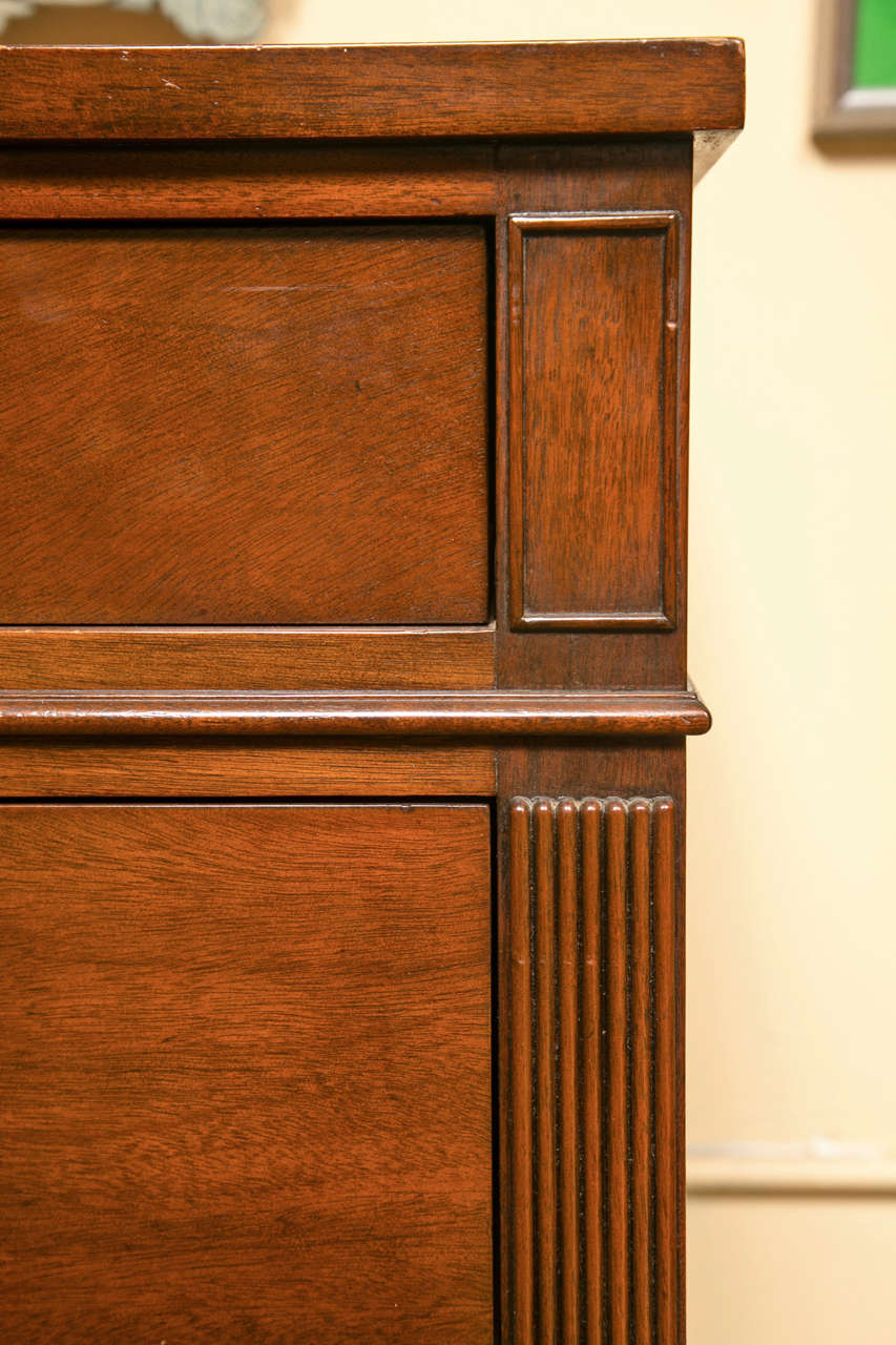 American Pair of Mahogany Bachelor's Chests by Kittinger