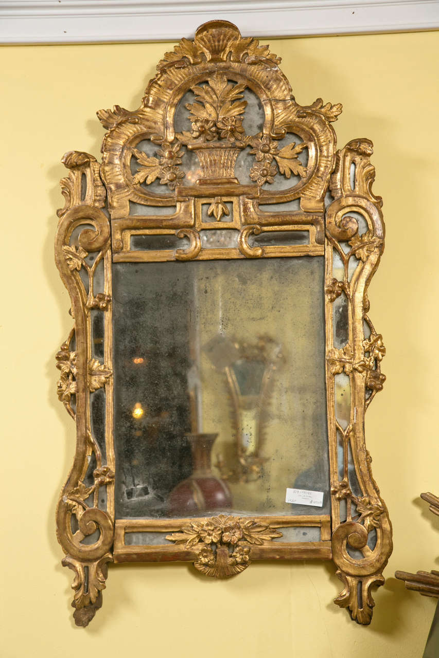 French 18th Century Giltwood Mirror 3
