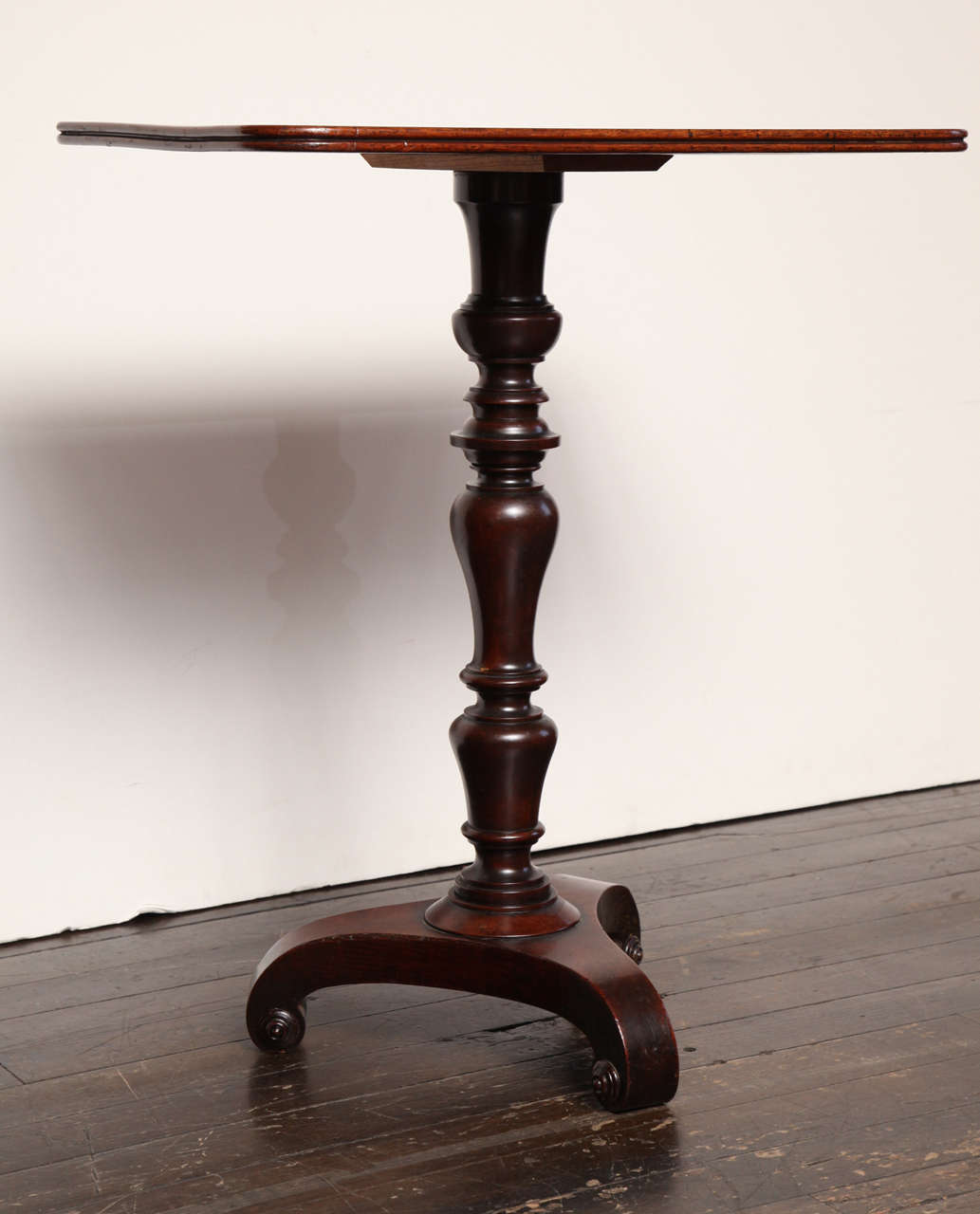 Mahogany Mid 19th Century English Table