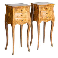 Louis XV Pair of Petite Bombé Bedside Tables With Inlay
