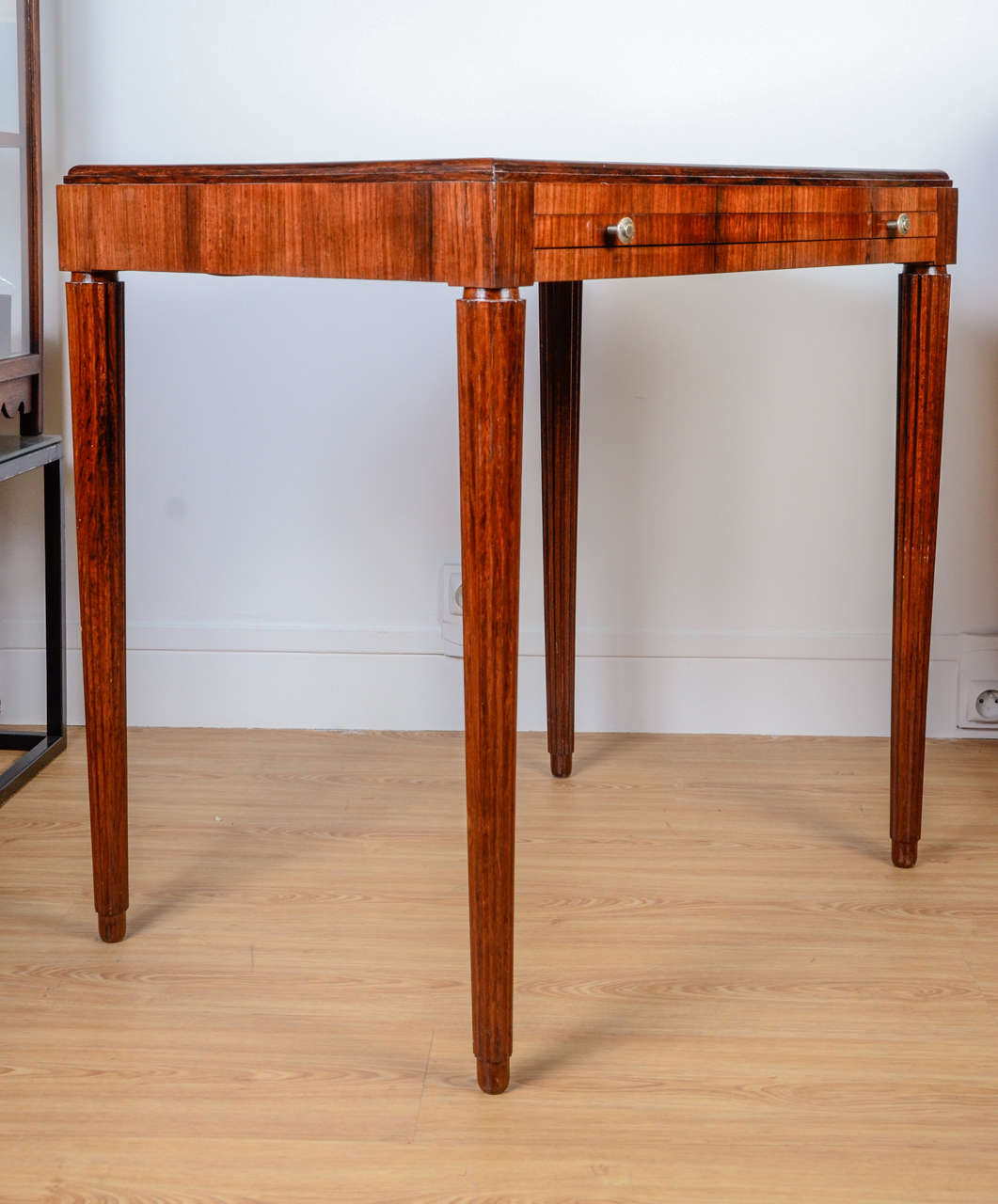 20th Century Rosewood Writing Desk DIM For Sale 1