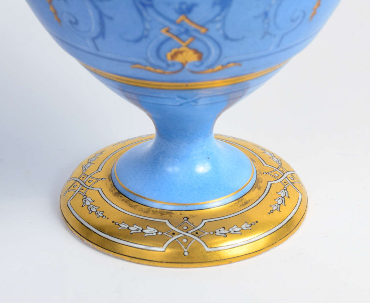 French Escalier de Cristal Blue and Gold Porcelaine Vase For Sale