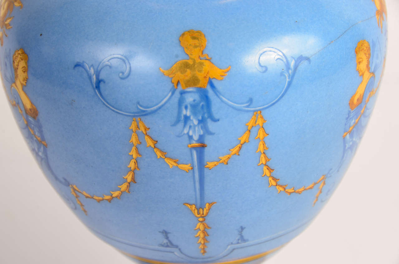 Escalier de Cristal Blue and Gold Porcelaine Vase For Sale 1