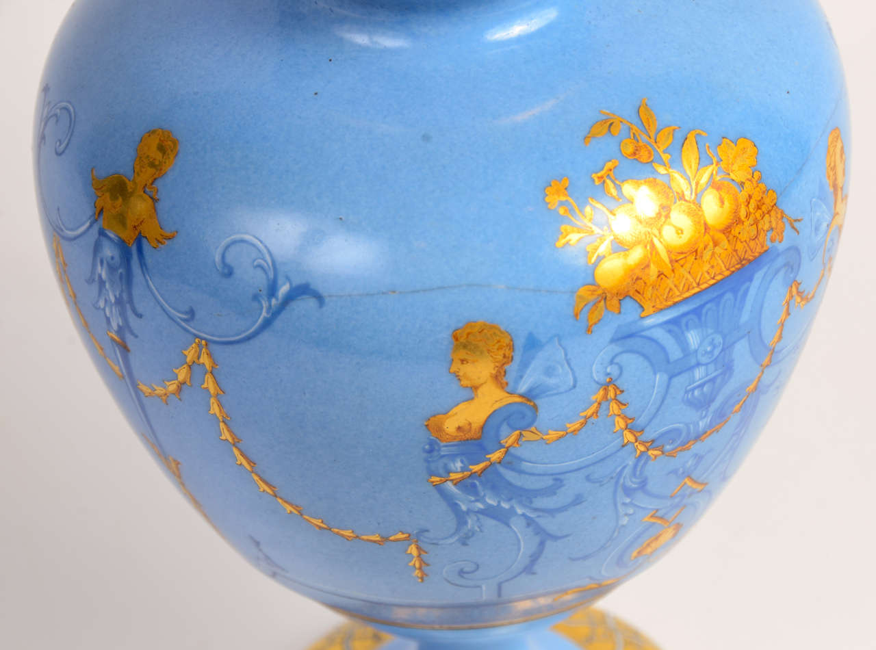 Escalier de Cristal Blue and Gold Porcelaine Vase For Sale 2