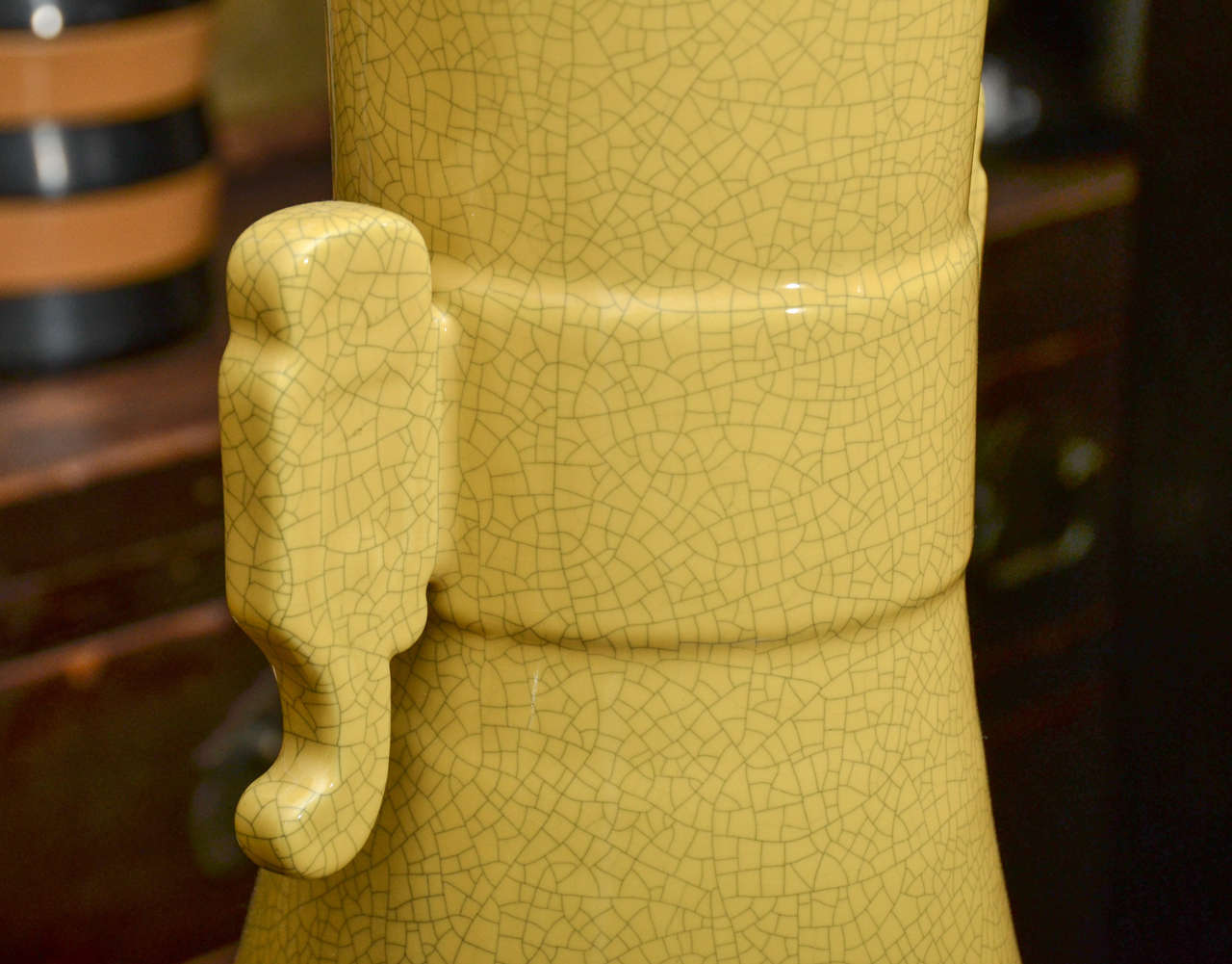 Contemporary Chinese Imperial Yellow Palace Jar 1