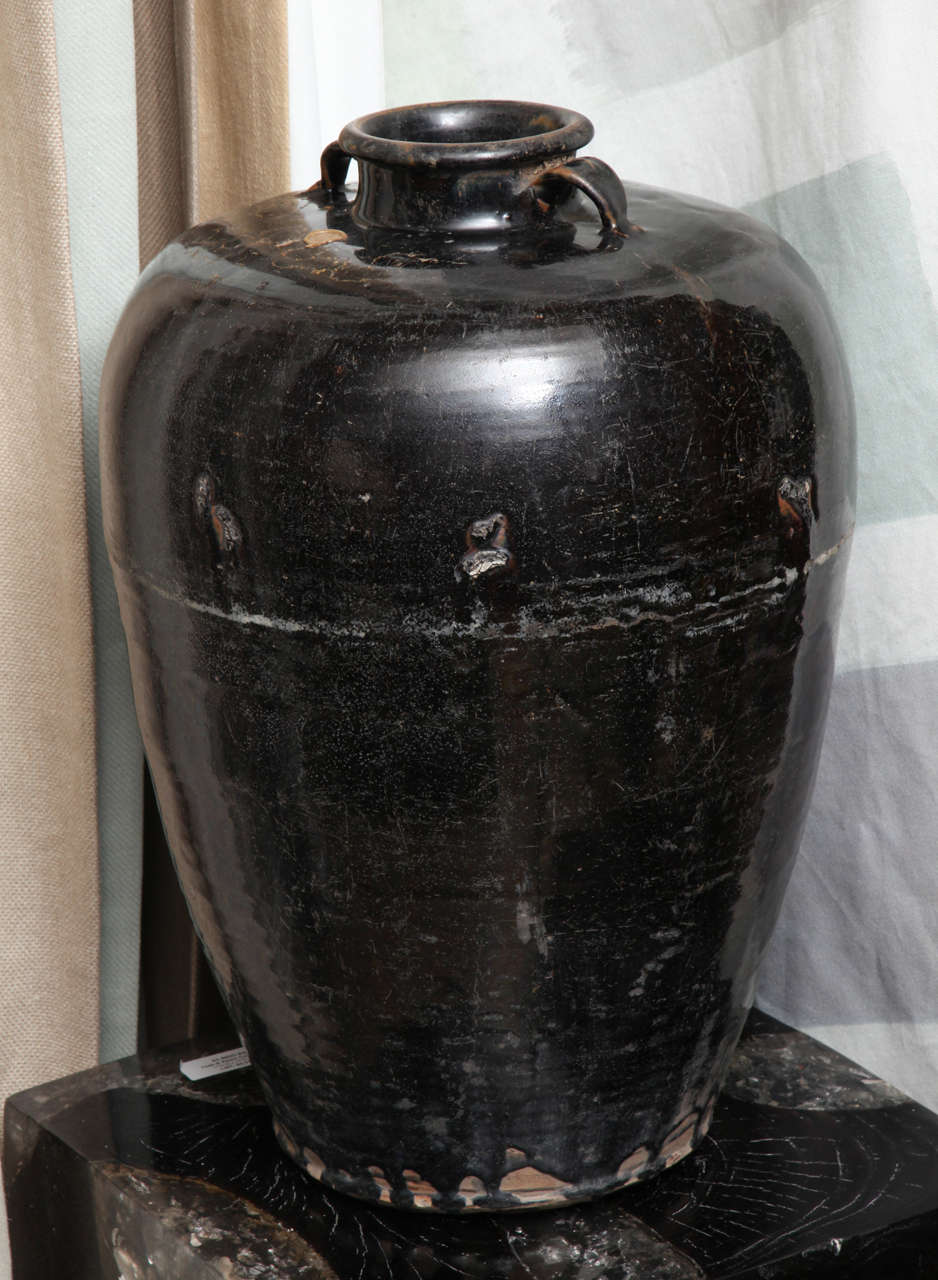 A black pottery jar for wine, 18th Century